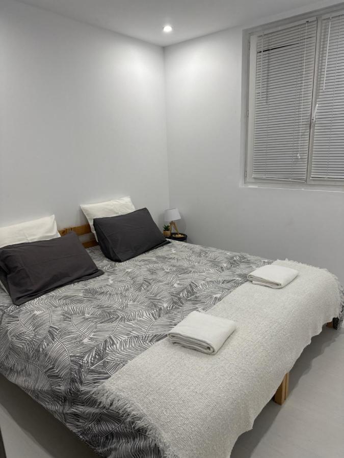 Location De Privee Dans Securisee Privee,parking Gratuit , 1 Minute Du Tramway, A 9 Minute Du Centre Ville, Accessible A Plusieurs Transports Privatunterkunft
